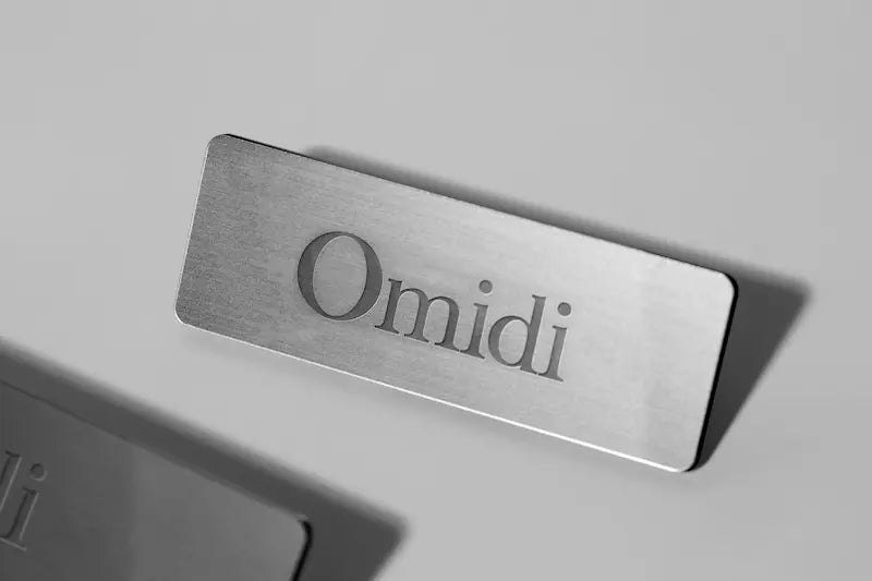 Omidi's Carbon Fiber & Leather Executive Chair for Ultimate Ergonomics